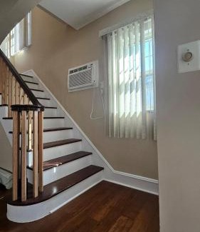 Hicksville House | The Heart of Hicksville House