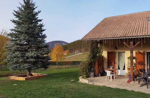 Oze House | THE HEART OF OULE