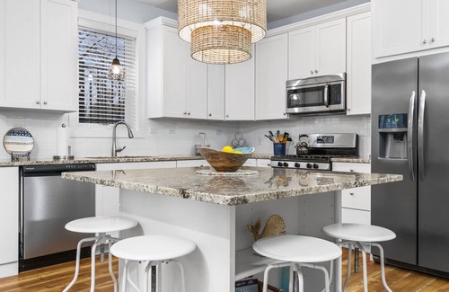 Traverse City Condo | The Heart of TC 2BDR Condo Unit 115