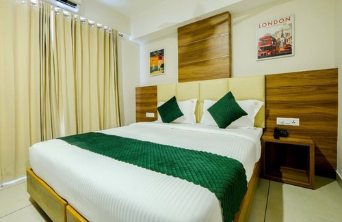 Thampanoor Hotel | THE HEARTLAND INN