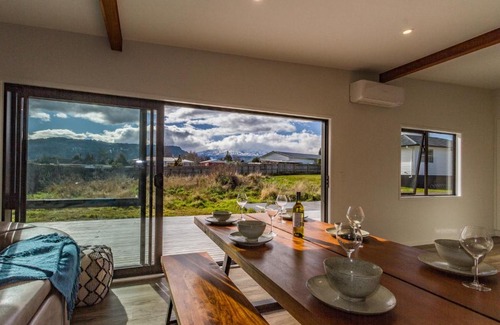 Ohakune House | The Heartwood Lodge - Ohakune Holiday Home