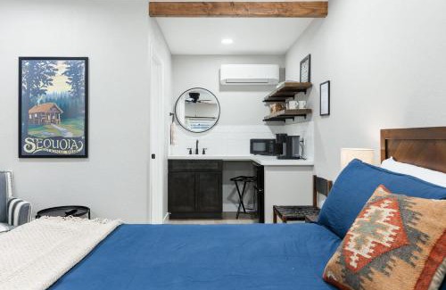Three Rivers House | The Heather Sequoia Motel RM 4