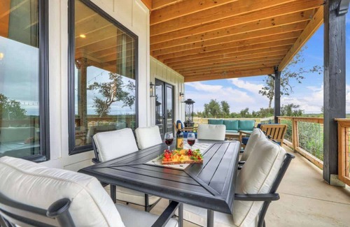 Fredericksburg House | The Heavy Pour