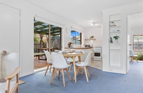 Capel Sound House | The Helm - STAY 3 PAY 2 SPECIAL OFFER! Expires 1st September 2024