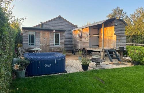Sandy Lane Other | The Hen House Shepherds hut with hot tub