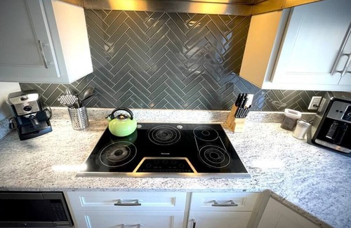 Lancaster House | THE HENDEL HOUSE - COLONIAL DOWNTOWN LANCASTER