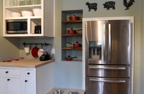 Barker Heights House | The Hendersonville Huckleberry
