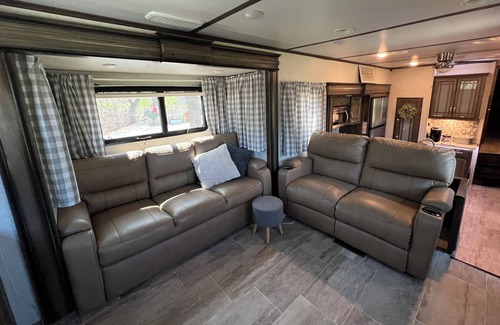Keosauqua House | The Henhouse-A Tiny Home on Wheels-Pet Friendly