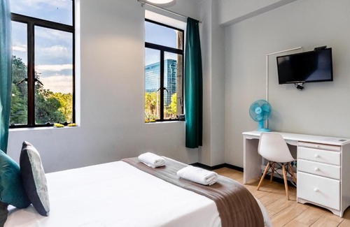 Cape Town City Centre Apartment | The Heriot 2-16