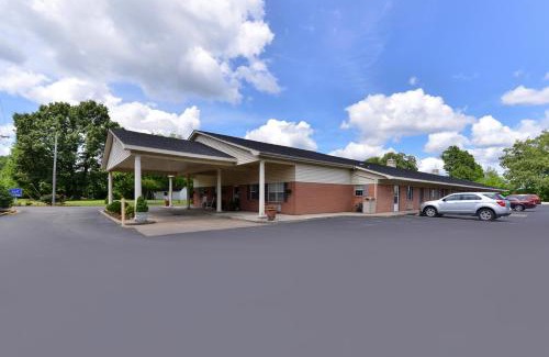 Huntingdon Hotel | The Heritage Inn, Inc
