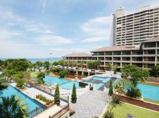 Jomtien Resort | The Heritage Pattaya Beachfront Resort