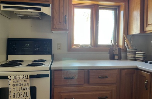 Leeds and the Thousand Islands Cottage | "The Hermitage" Cottage