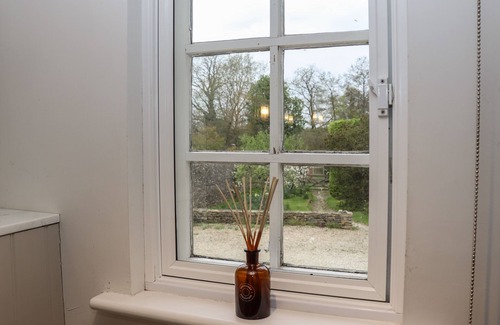 Ampney Crucis Cottage | The Hermitage