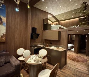 Tirana Hotel | The HH Point