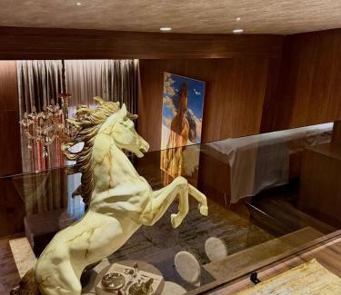 Tirana Hotel | The HH Point