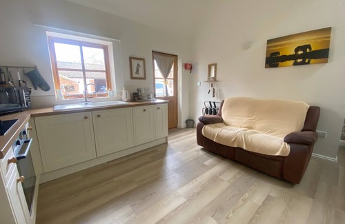 Gringley on the Hill Apartment | The Hideaway in Gringley