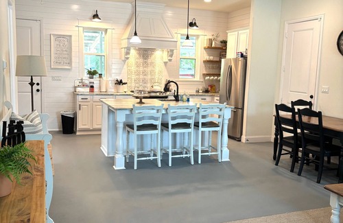 Gordonville House | The Hideaway at Hidden Creeks