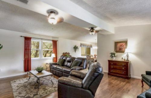 Wimberley House | The Hideaway at Hills Haven
