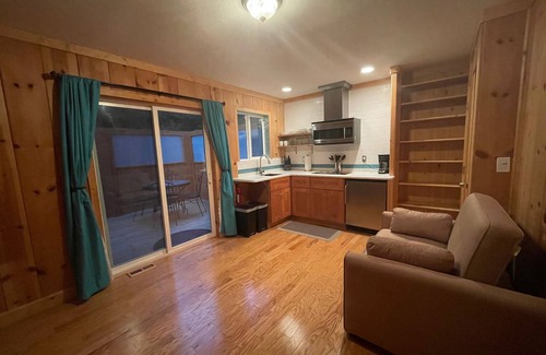 Duvall Apartment | The Hideaway at Lake Margaret