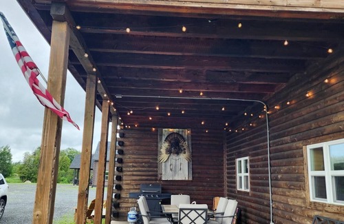 Caribou Cabin | The Hideaway Cabin