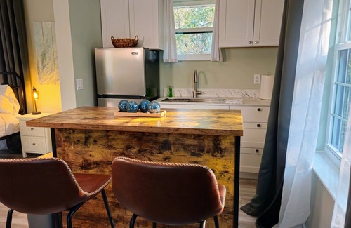 Lecanto House | The Hideaway- Centrally located between Crystal River, Inverness & Rainbow River