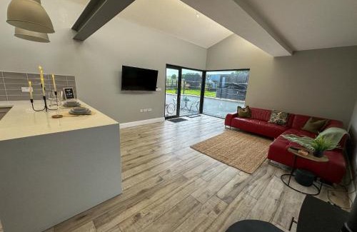 Newtownabbey Villa | The Hideaway - Luxury Country Retreat