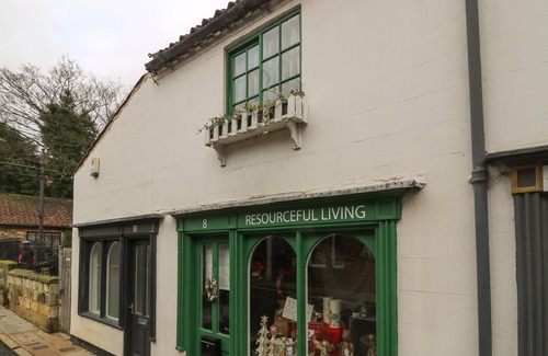 Boroughbridge Cottage | THE HIDEAWAY, pet friendly in Boroughbridge