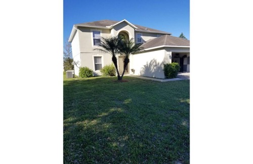 Deltona Lakes House | The Hideaway Place Of Comfort!