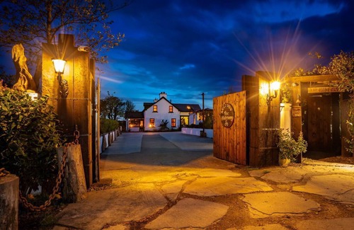 Muff House | The Hideaway - Shore House. Stunning period home in tranquil setting.