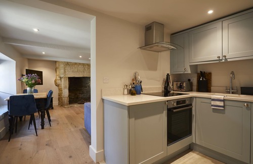 Bibury Cottage | The Hideaway - Sleeps 6