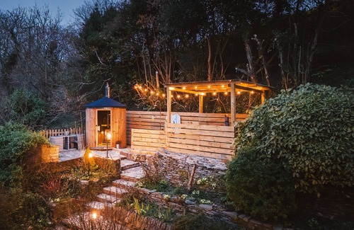 Saint Columb Major Cottage | The Hideaway & Spa Terrace at Tregoose Old Mill