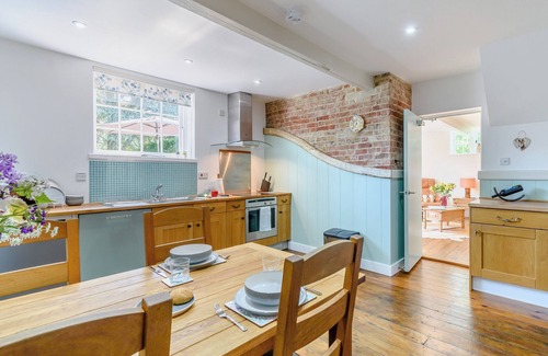 Tunstall Cottage | The Hideaway @ The Den