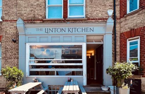 Linton Apartment | The Hideout