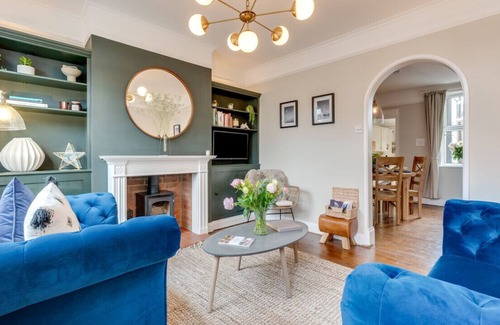 Beccles House | The Hideout - Three Bedroom House, Sleeps 5