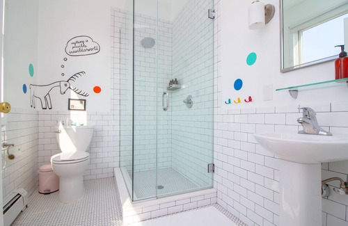 Queens Condo | The High Tide Studio #2 Studio Bedroom Hotel Room by Redawning
