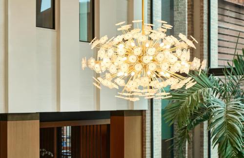 Glencoe Hotel | The Highland Dallas, Curio Collection by Hilton