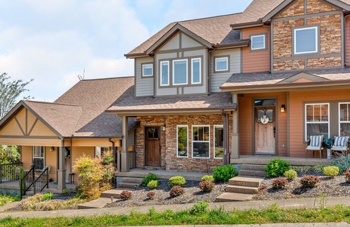Nashville House | The Highland Retreat