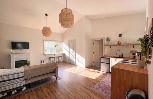 Thompson Falls Apartment | The Hikers Haven