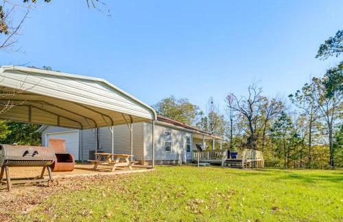 Zwolle House | The Hill-Ton - Lake View, Across from 1215 Launch
