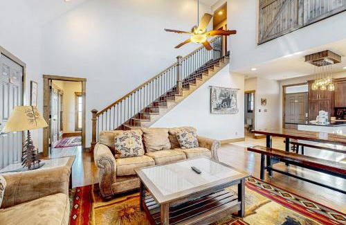 Chalet Village North House | The Hilltop Chalet