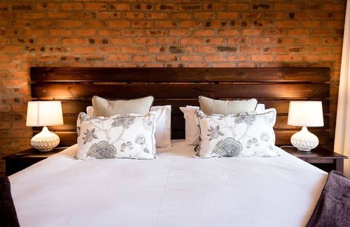 Merrivale House | The Hilton Bush Lodge