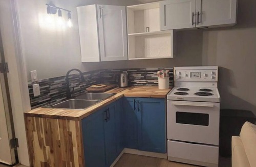 North Cowichan Apartment | The Hilton Guest House