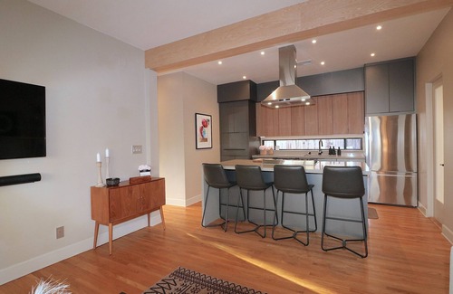 Bankers Hill Apartment | The Himalayan, 2 bed/2 bath w deck, in Bankers Hill!