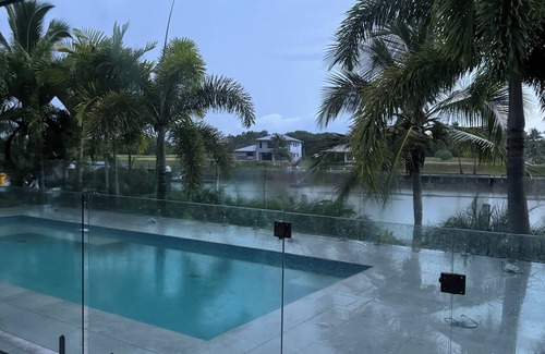 Cardwell House | The Hinchinbrook Retreat