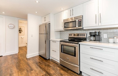 The Blue Mountains Condo | The Hip Hideaway - Walk to Blue/Outdoor Pool