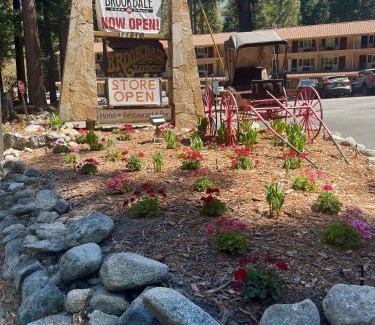 Brookdale Hotel | The Historic Brookdale Lodge, Santa Cruz Mountains