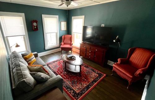 Sheboygan Falls Apartment | The Historic Downtown Suite