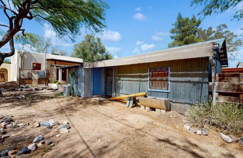 Sam Hughes House | The Historic Hideaway
