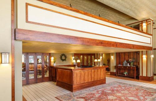 Mason City Hotel | The Historic Park Inn Hotel
