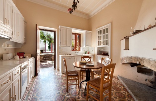 Grambia Villa | The Historic RedHouse (Sea View)